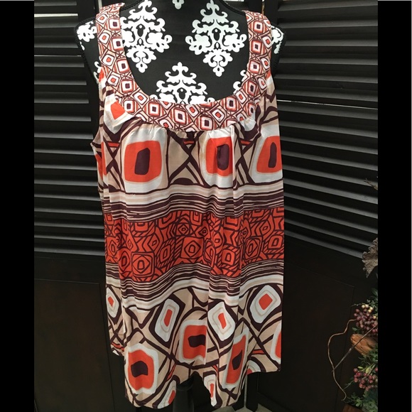 Geometric Tunic - Picture 2 of 4